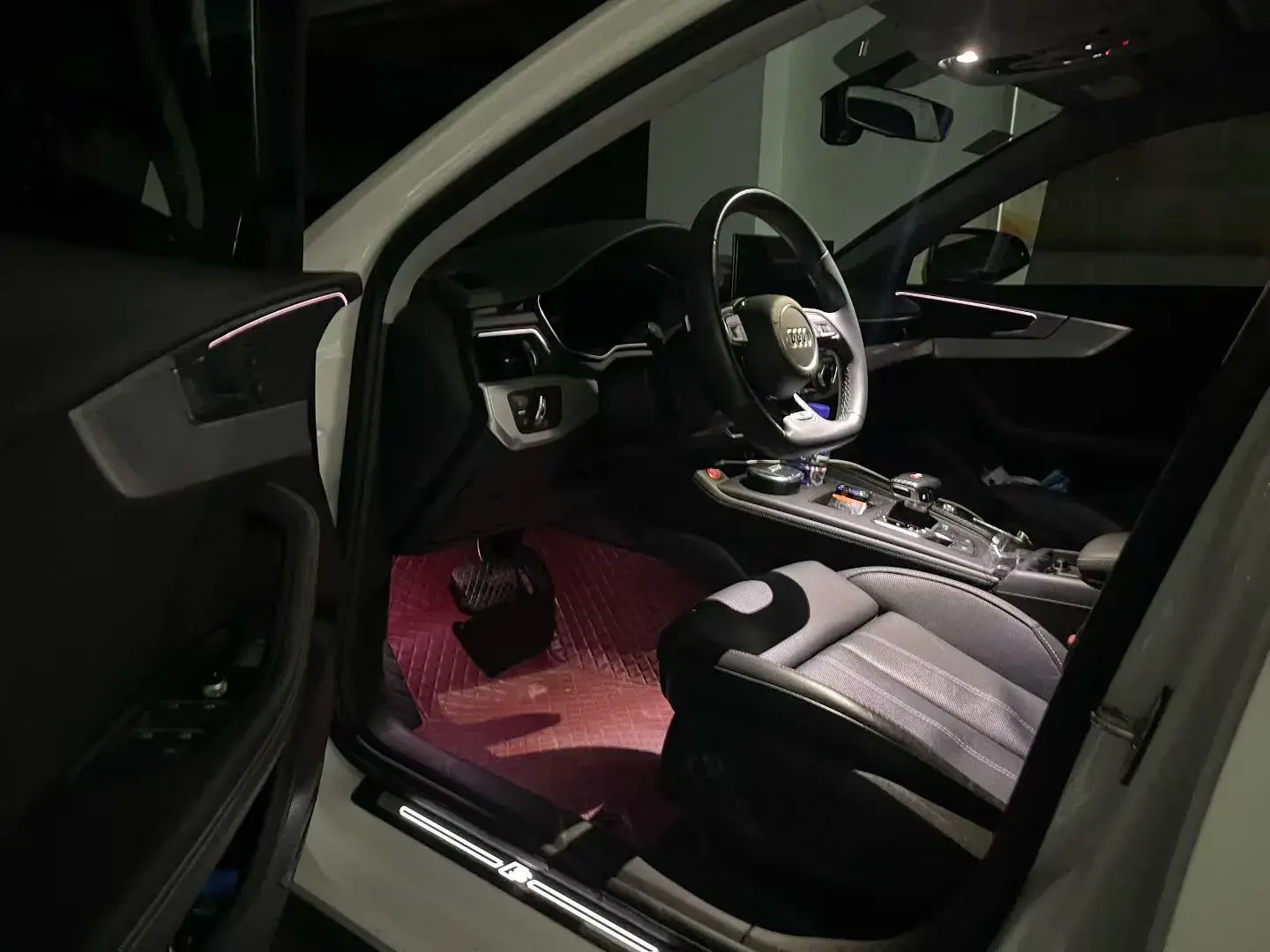 2022 AUDI A4L thumbnail 4