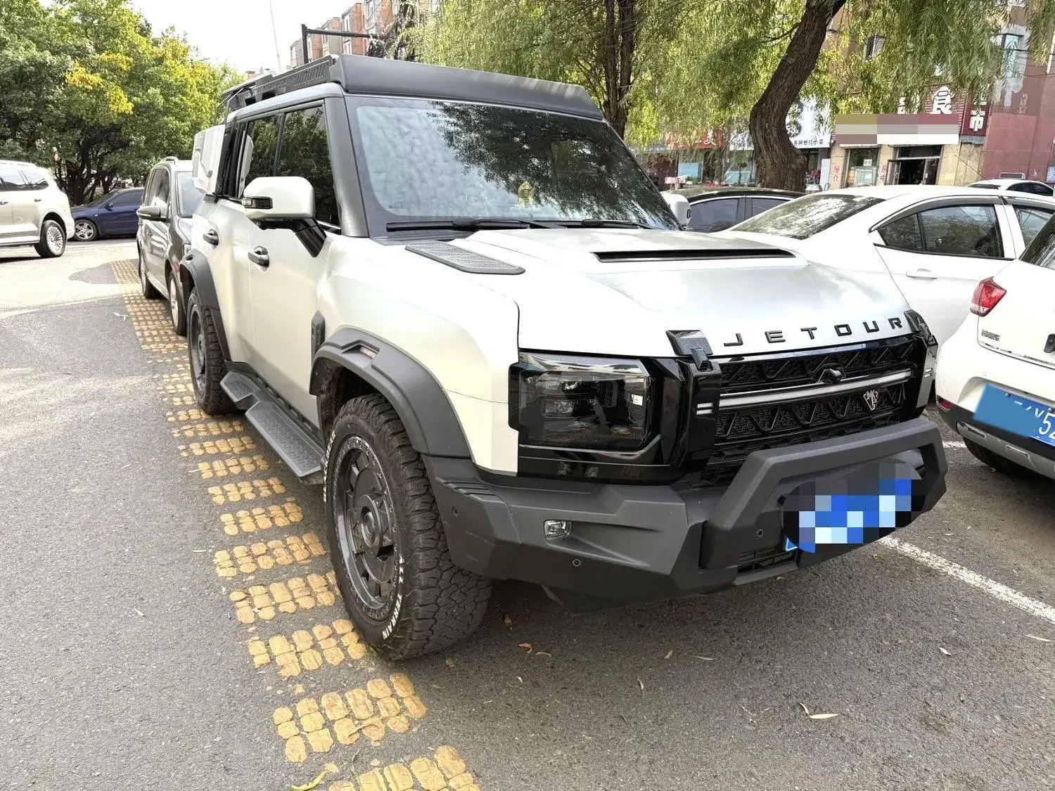 2024 JETOUR TRAVELLER thumbnail 3