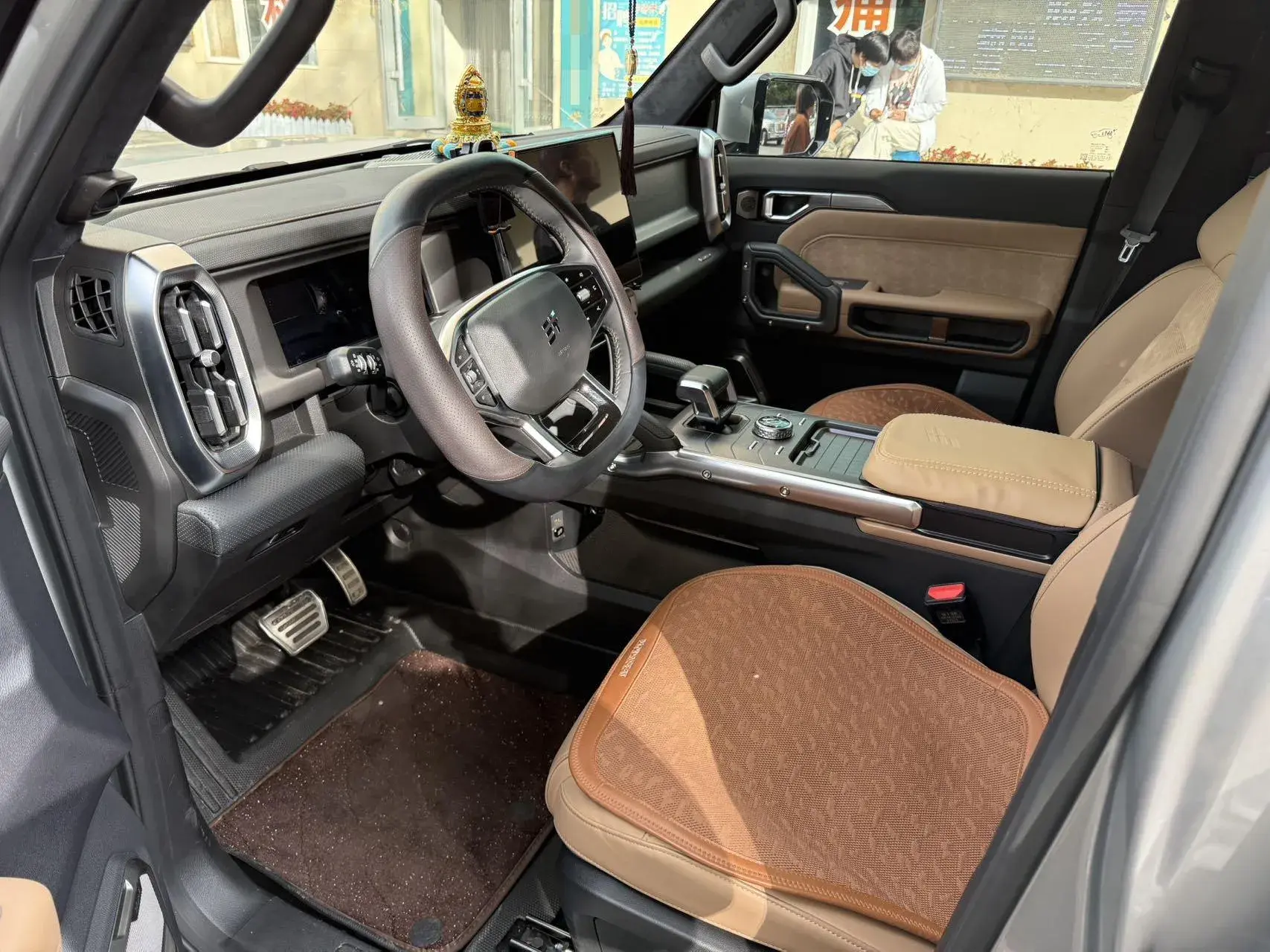 2024 JETOUR TRAVELLER thumbnail 4