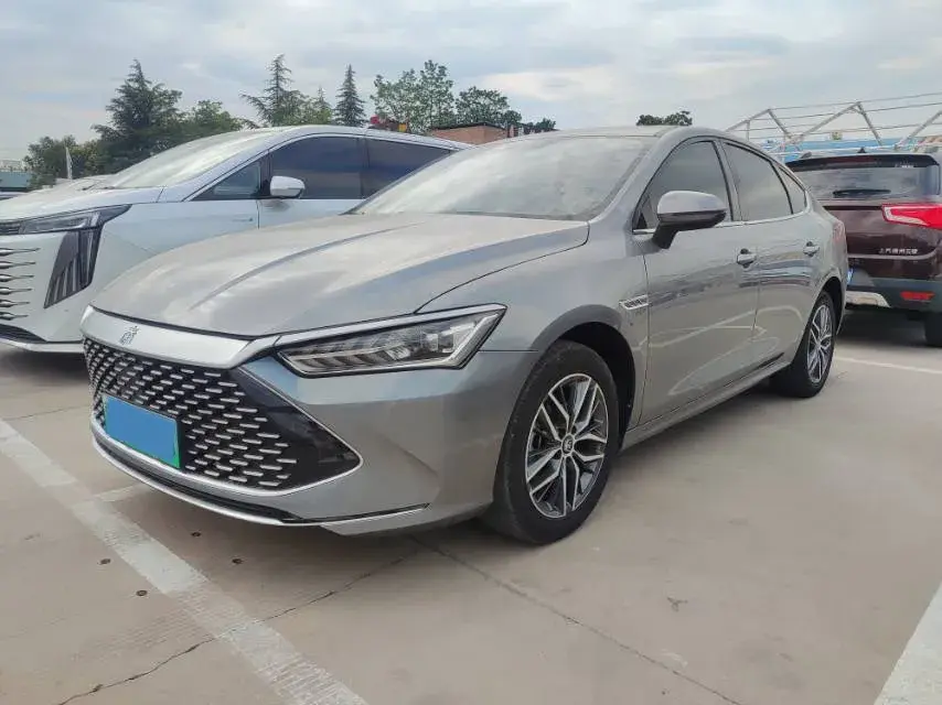 2021 BYD QIN view 1
