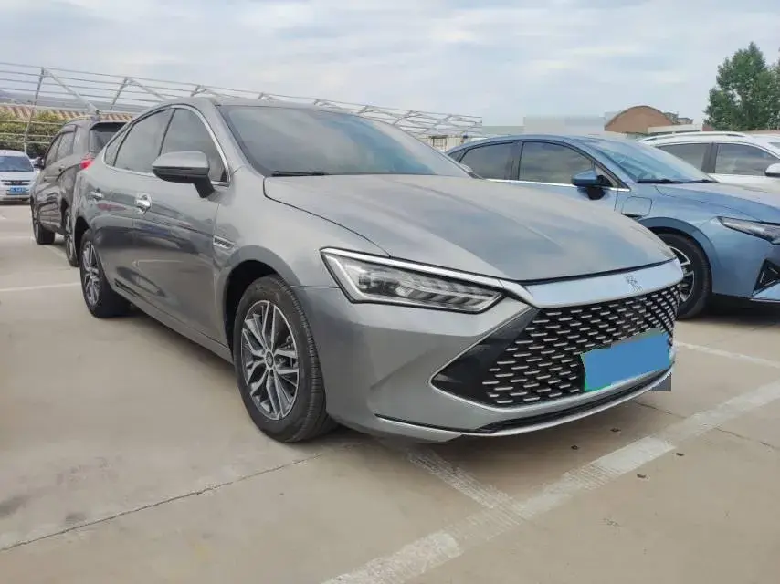 2021 BYD QIN thumbnail 2