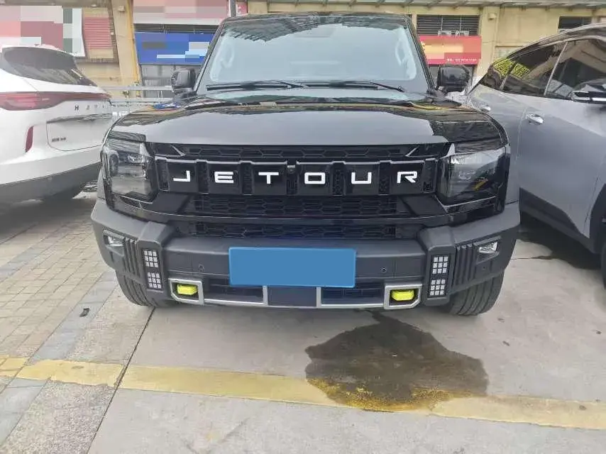 2023 JETOUR TRAVELLER thumbnail 2