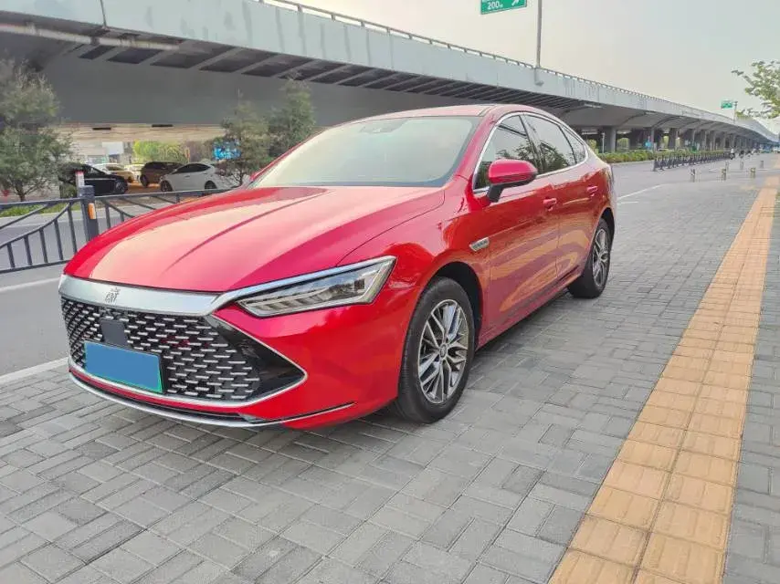 2021 BYD QIN view 1