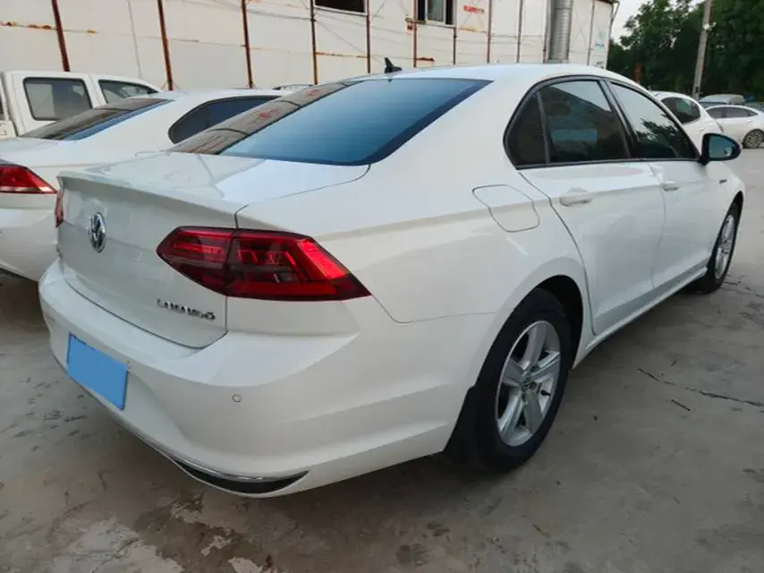 2021 VOLKSWAGEN LAMANDO thumbnail 2