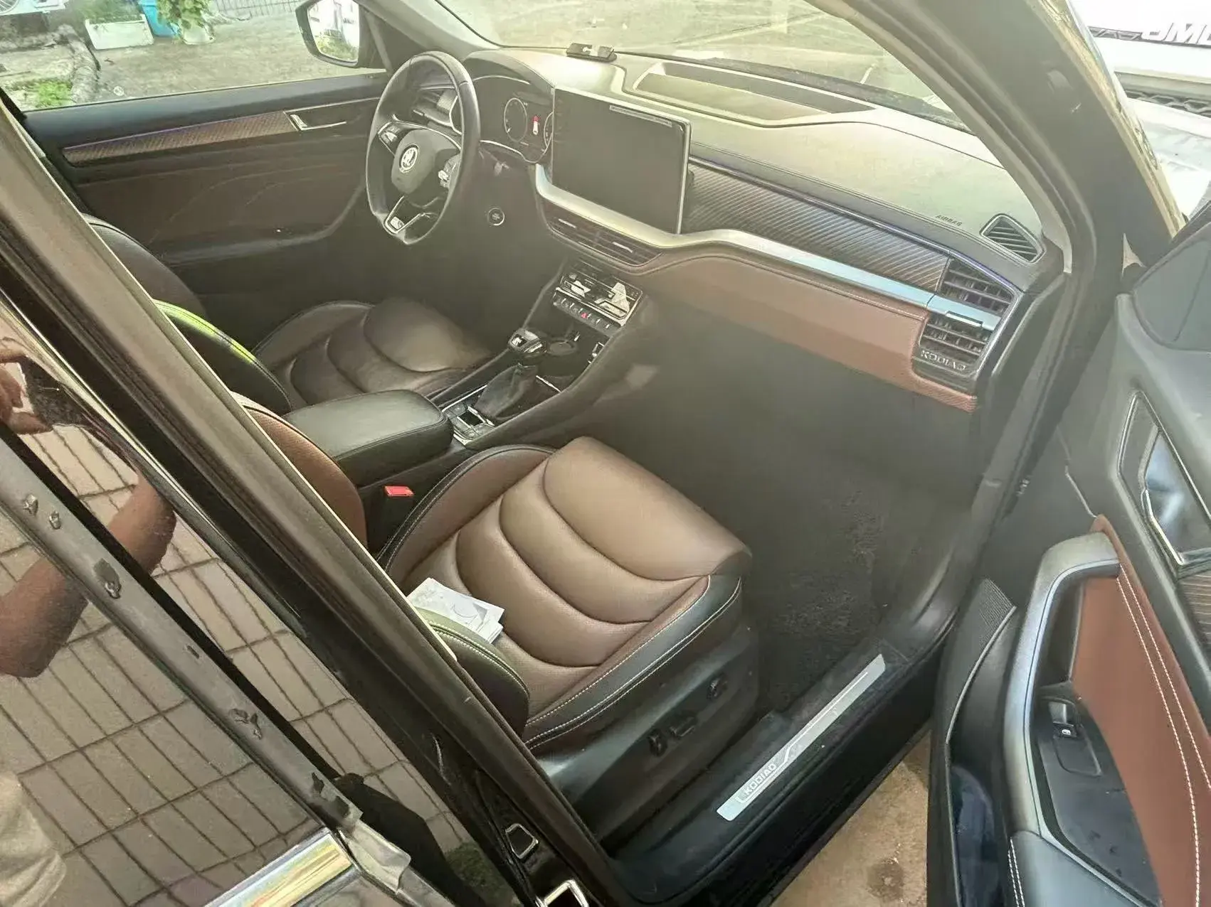 2023 SKODA KODIAK thumbnail 3