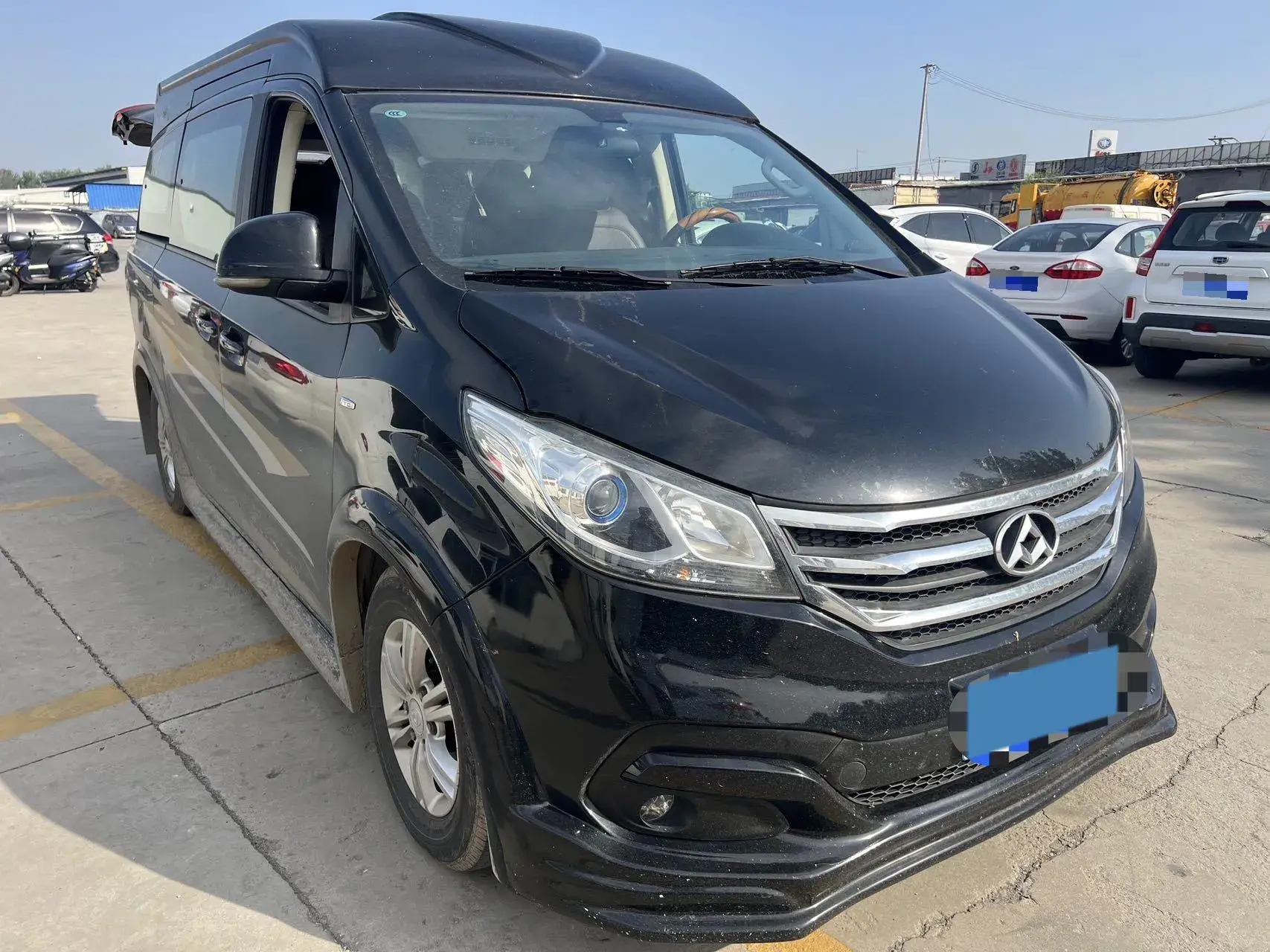 2016 MAXUS G10 thumbnail 3