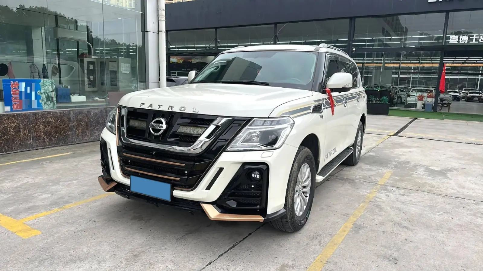 2018 Nissan Patrol 4.0L 279HP V6 7AT 2018 Nissan Patrol 4.0L 279HP V6 7AT