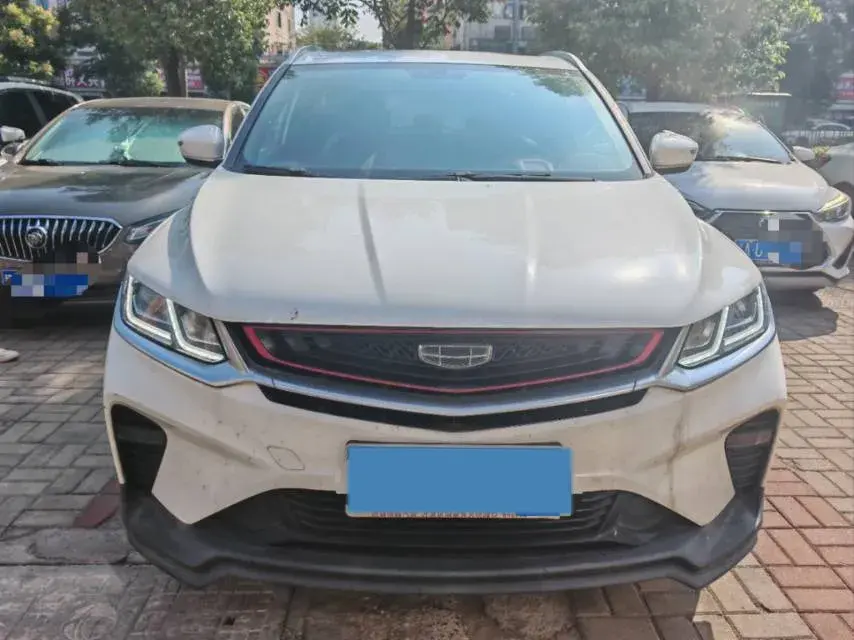 2020 GEELY COOLRAY thumbnail 2