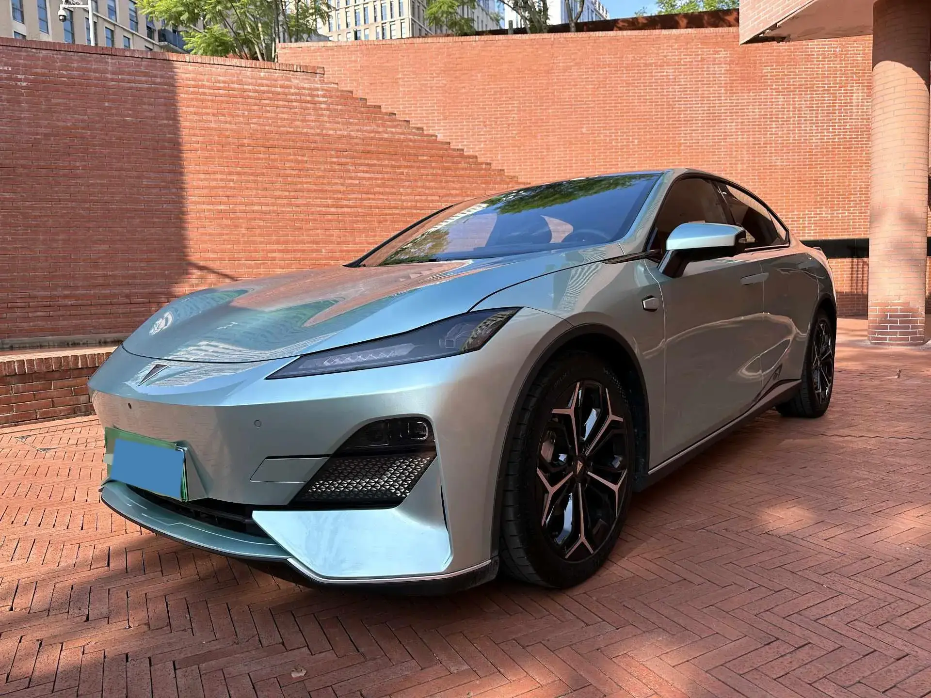 2023 DEEPAL SL03 view 1