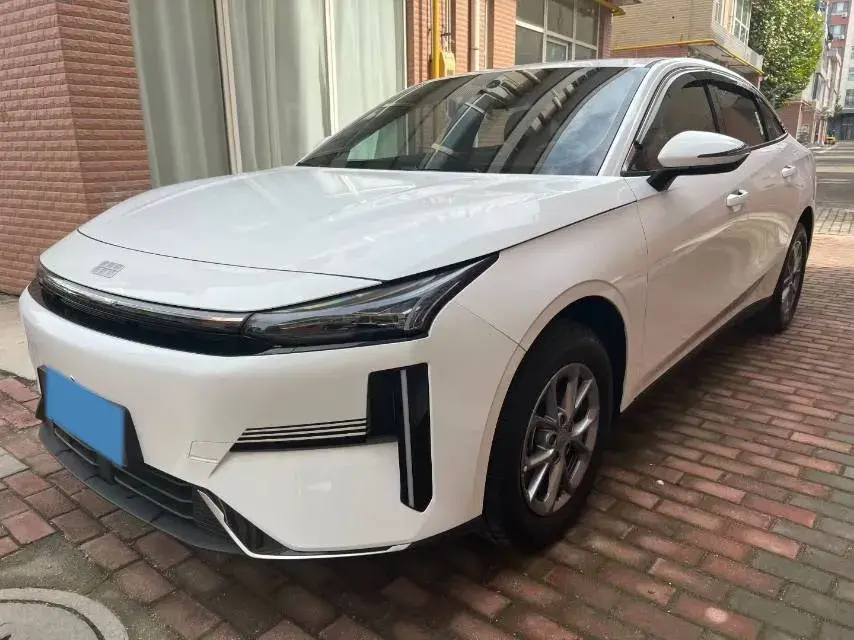 2025 GEELY GALAXY view 1