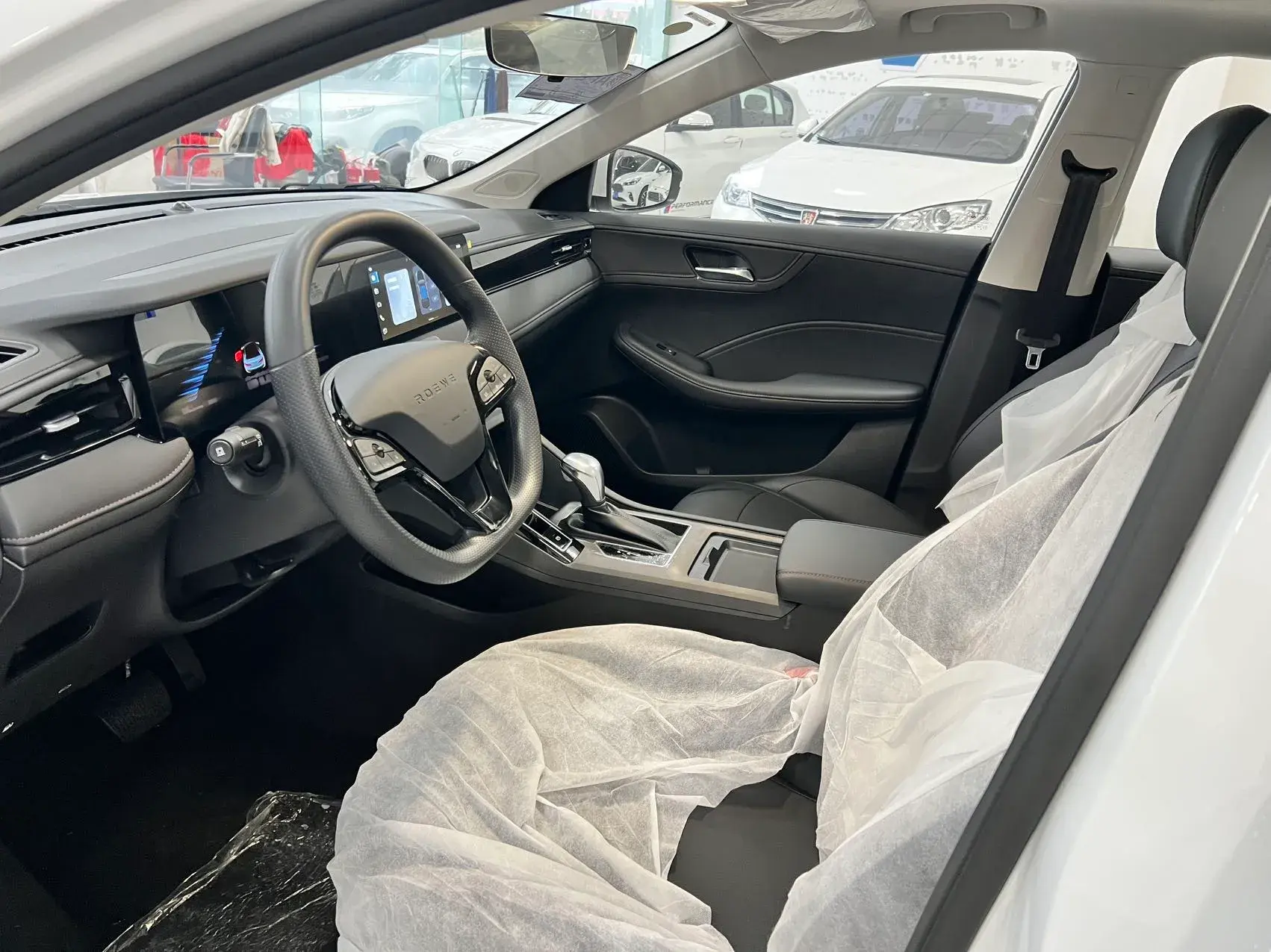 2023 ROEWE I5 thumbnail 4