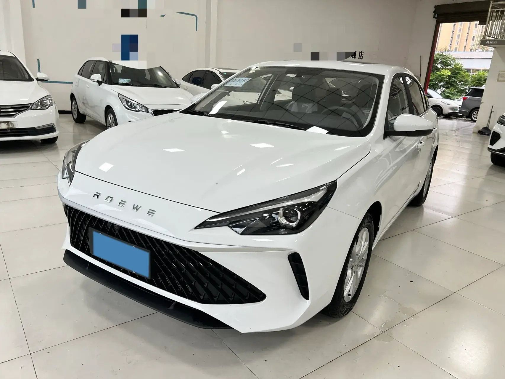 2023 ROEWE I5 view 1