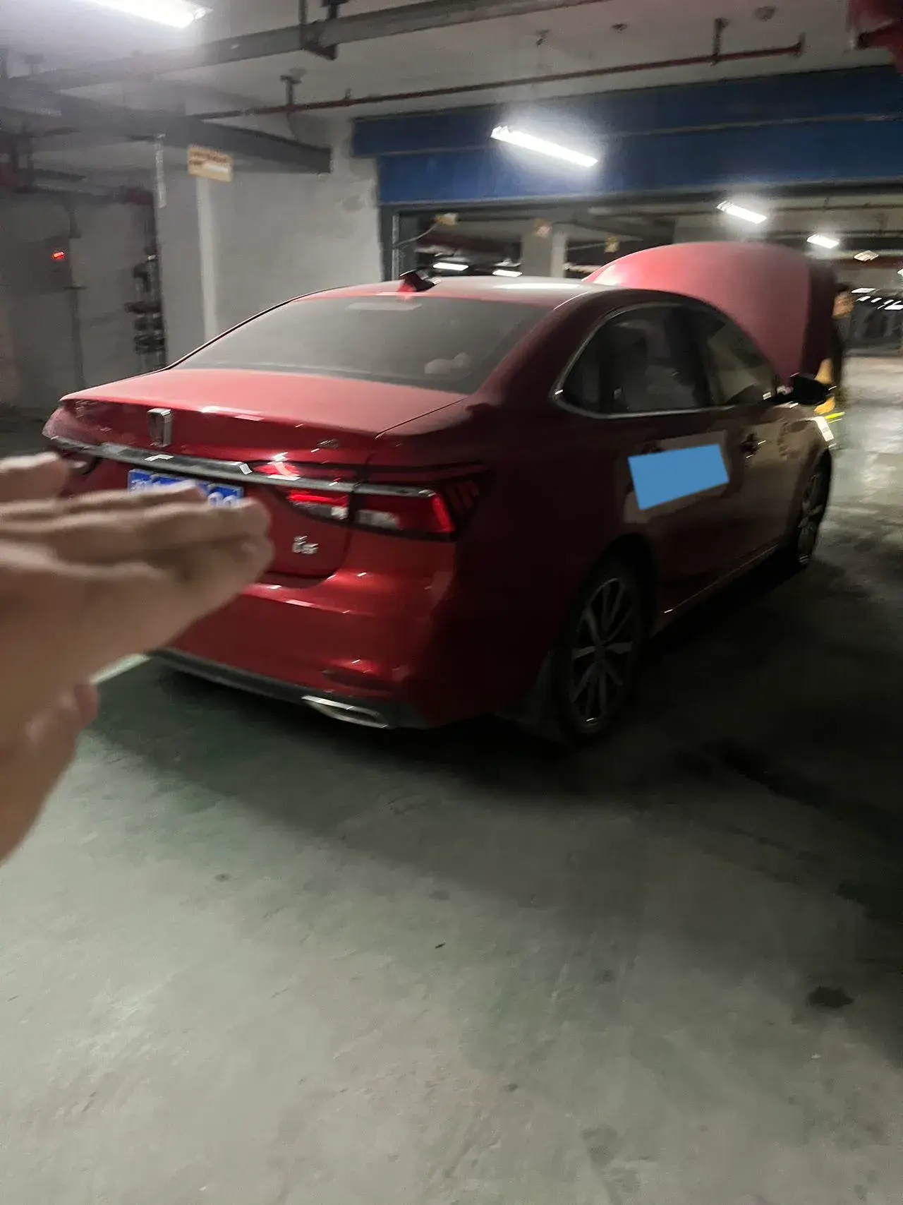 2018 ROEWE I6 thumbnail 4