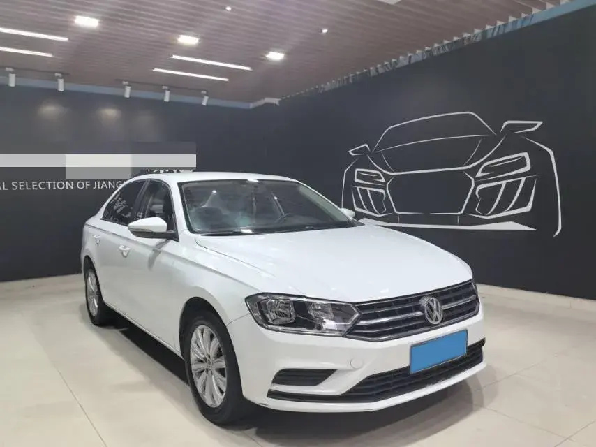 2019 VOLKSWAGEN BORA thumbnail 3