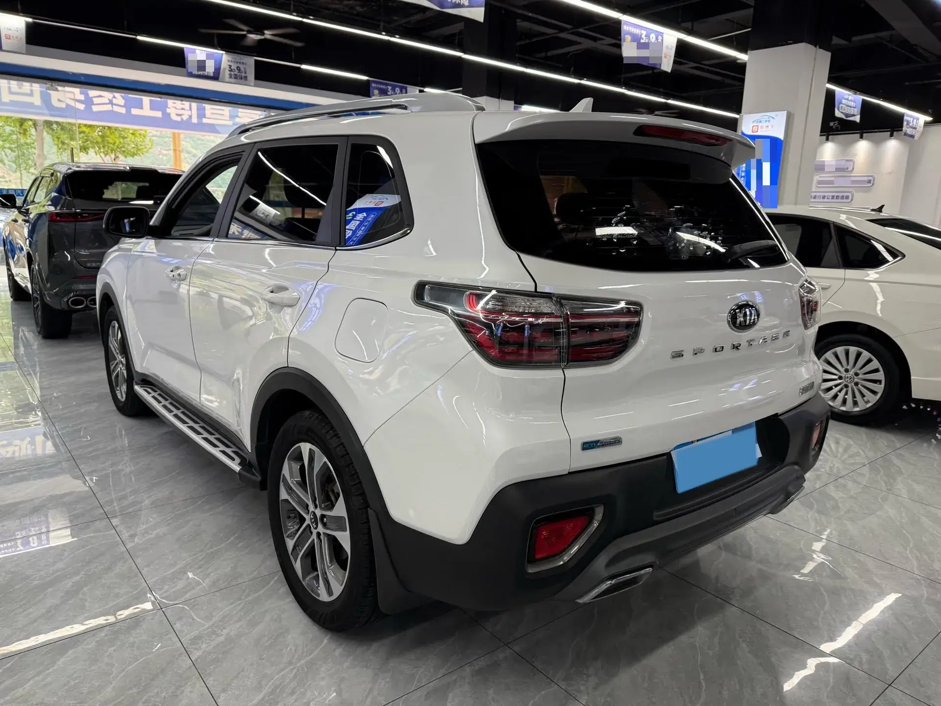 2019 KIA SPORTAGE thumbnail 4