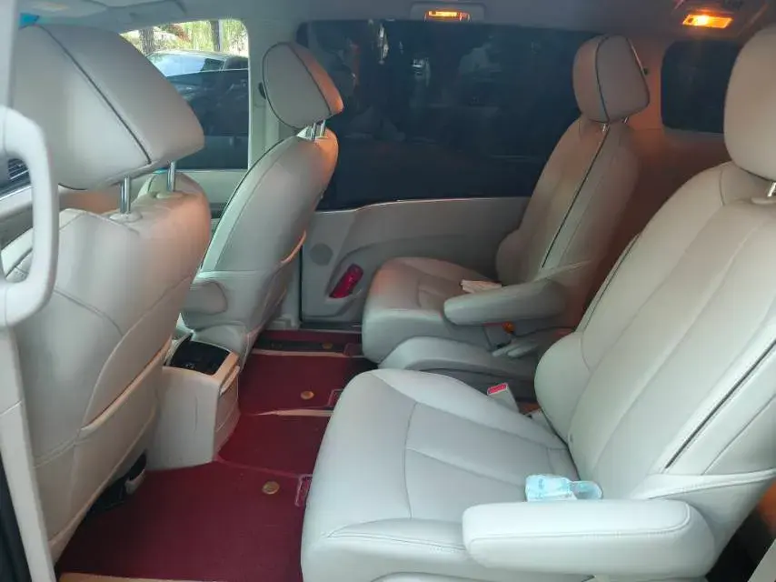 2021 BUICK GL8 thumbnail 4