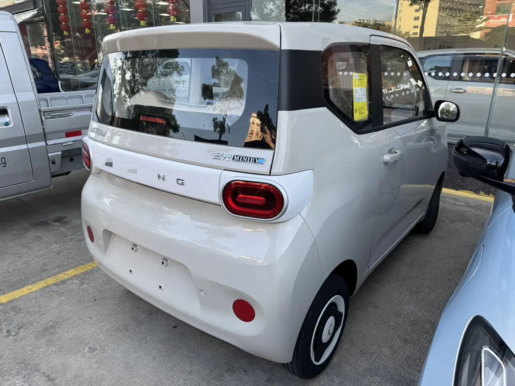 2024 WULING HONGGUANG thumbnail 2