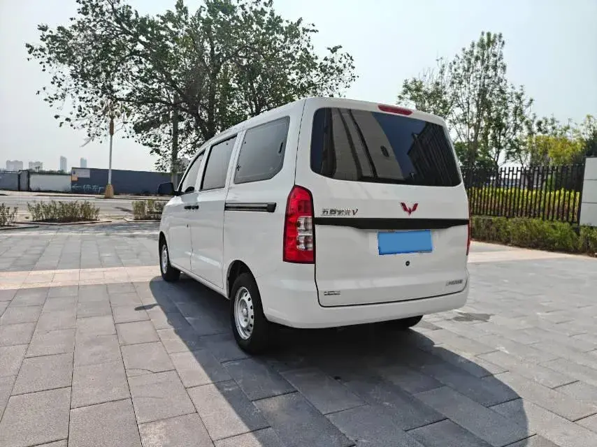 2022 WULING HONGGUANG thumbnail 4