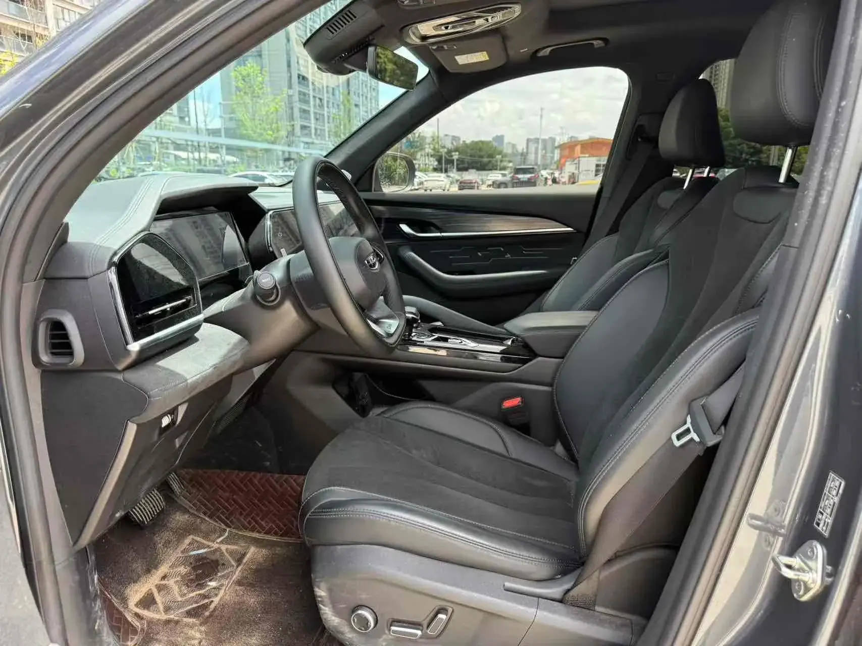 2024 GEELY MONJARO thumbnail 3