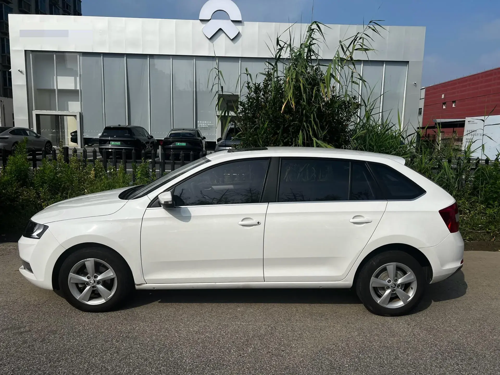 2018 SKODA RAPID thumbnail 3