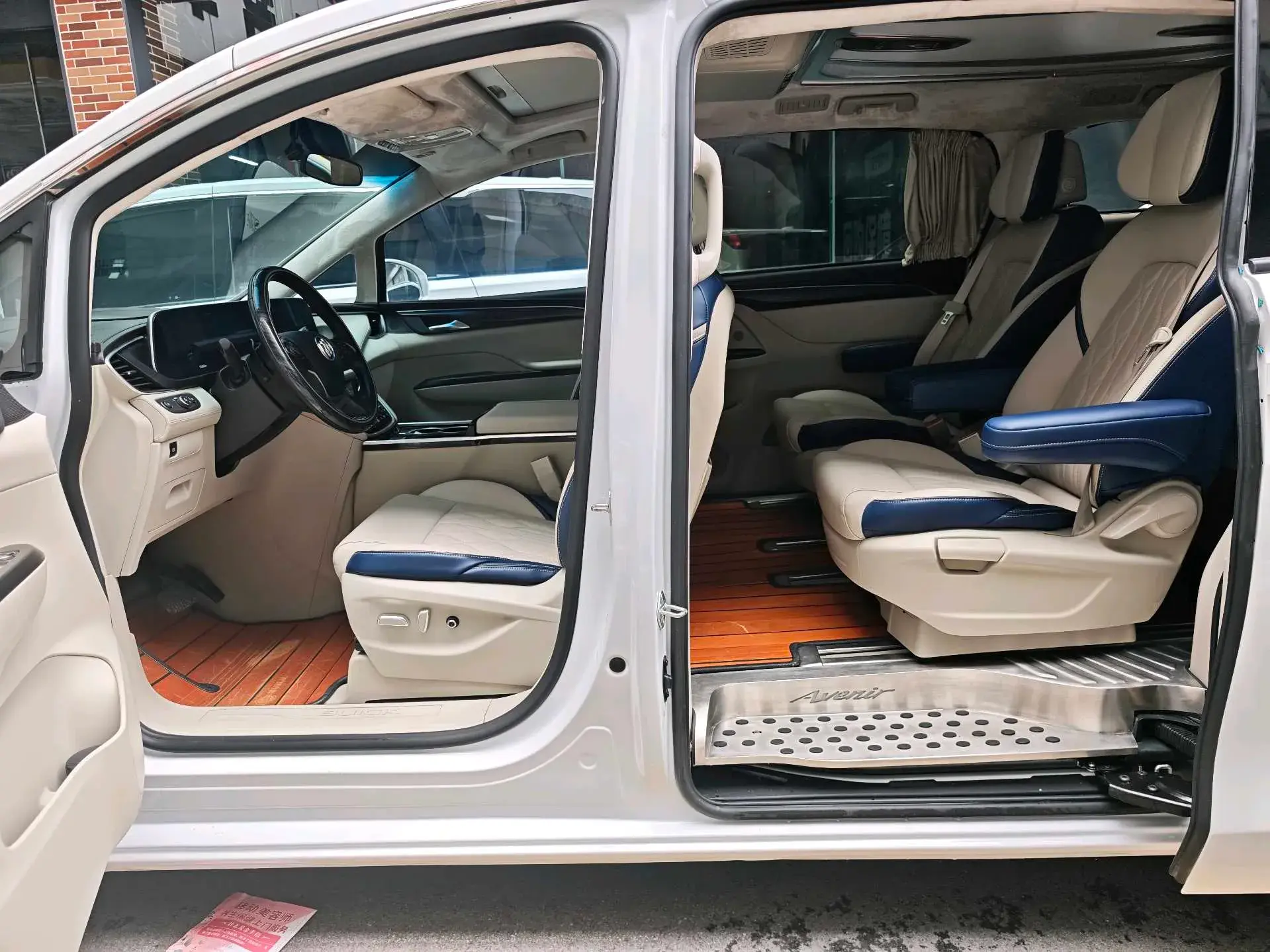 2022 BUICK GL8 thumbnail 4