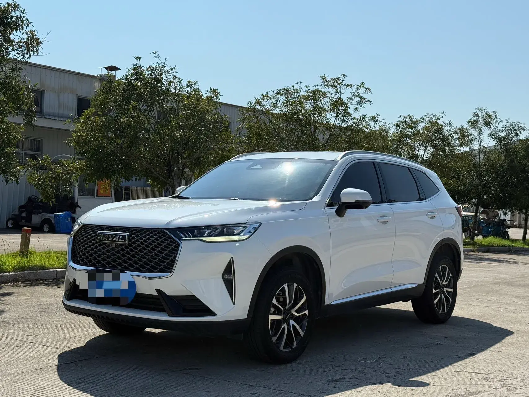2022 HAVAL H6 view 1