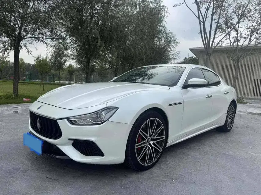2021 Maserati Ghibli 3.0T 350HP V6 8AT