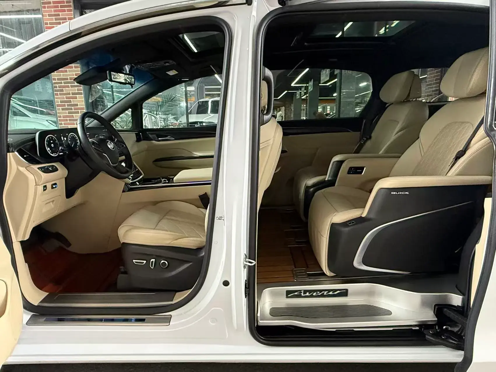 2022 BUICK GL8 thumbnail 4