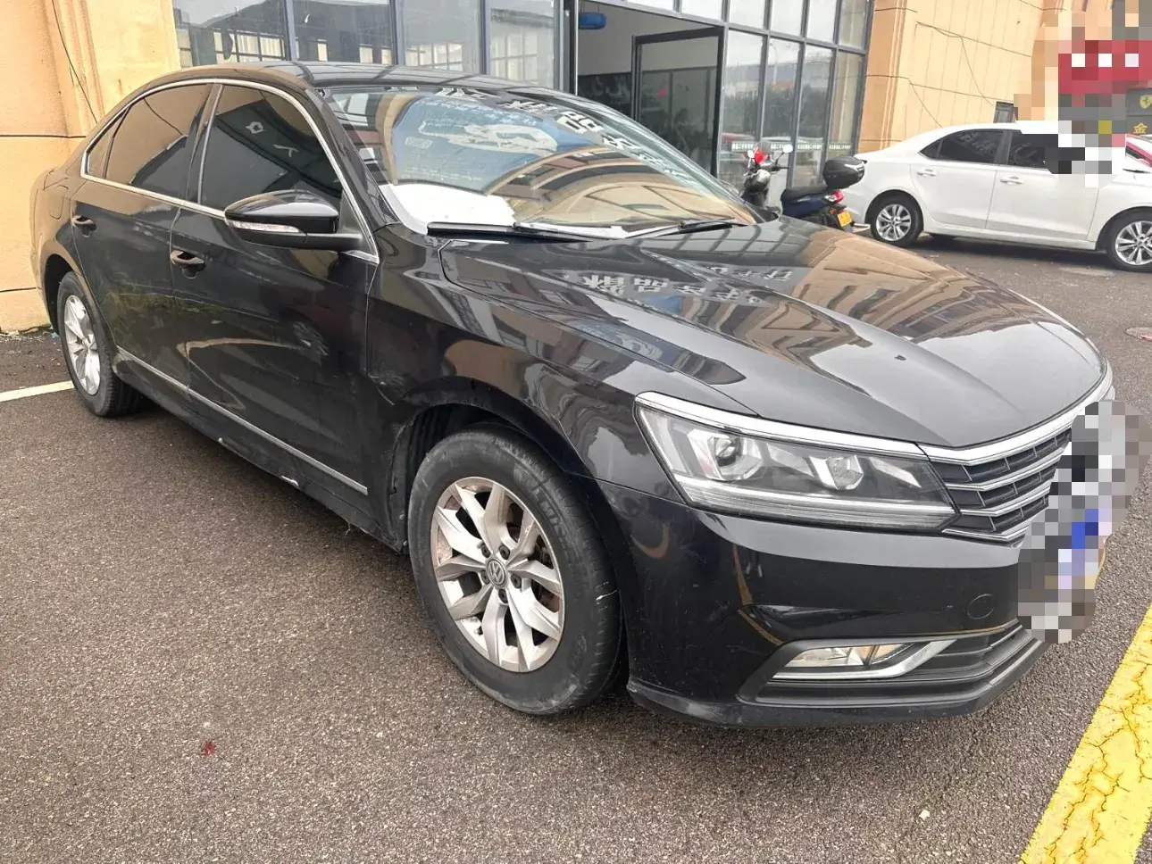 2015 VOLKSWAGEN PASSAT thumbnail 2