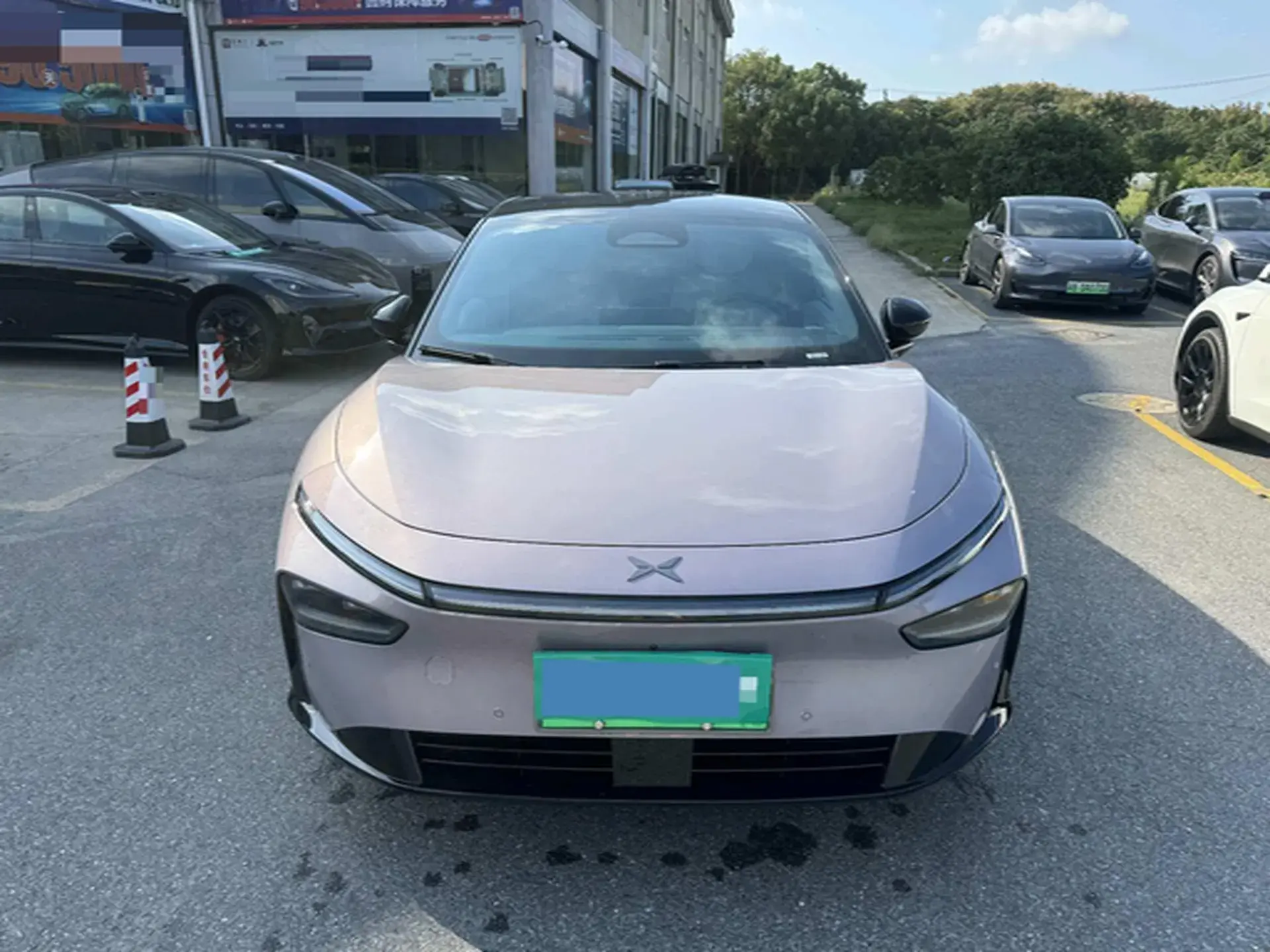 2024 XPENG P7+ thumbnail 2