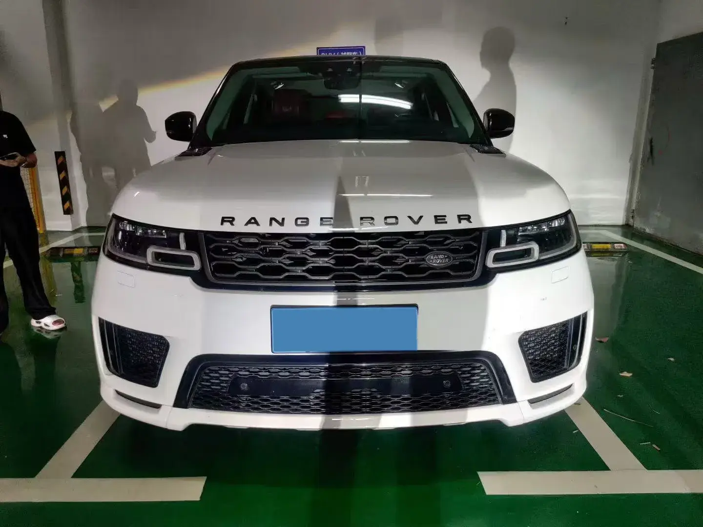 2020 LAND ROVER thumbnail 3