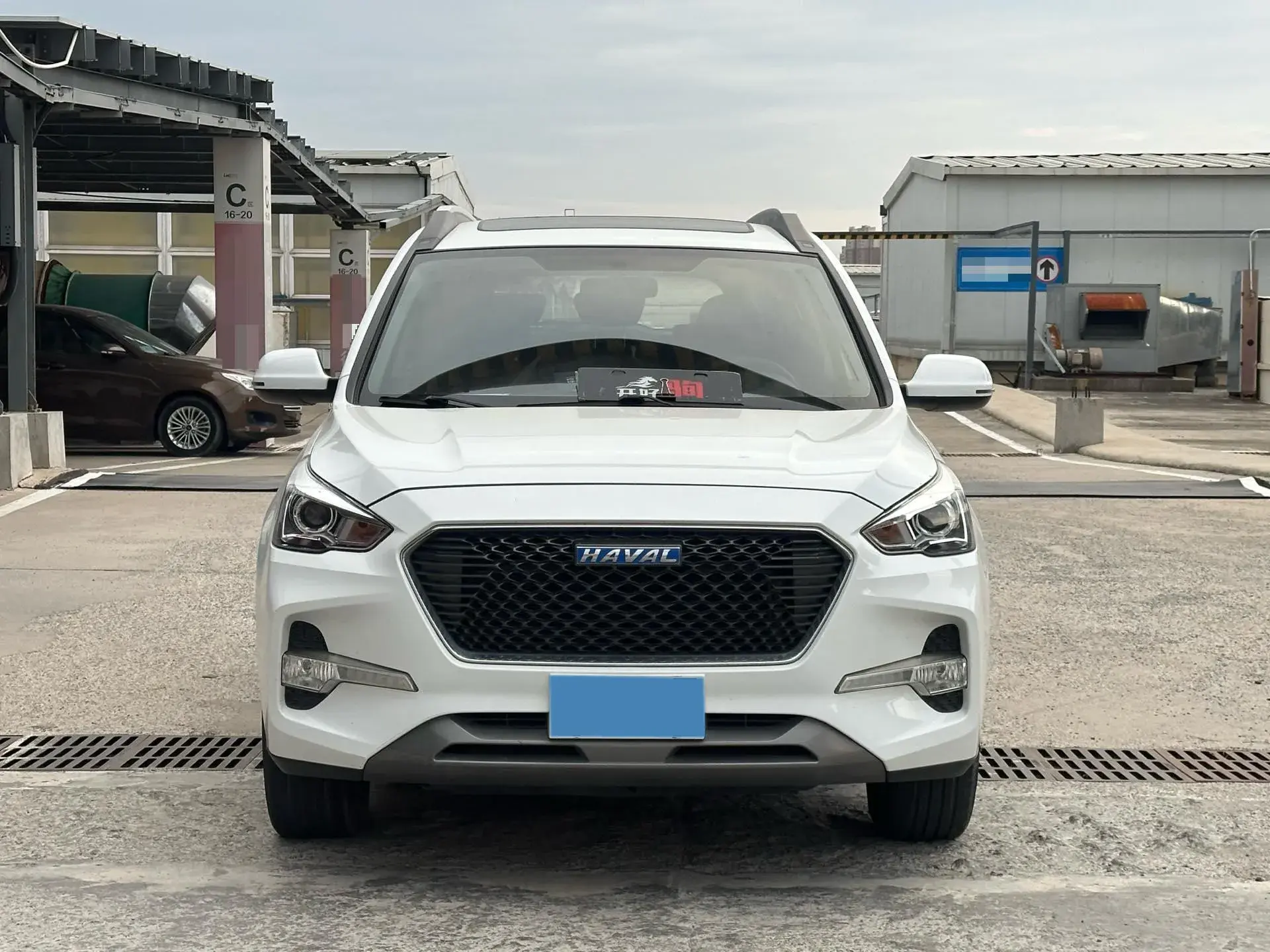 2016 HAVAL H6 thumbnail 2