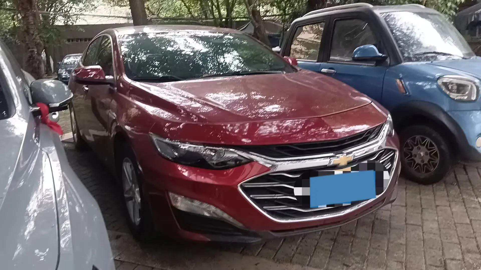 2019 CHEVROLET MALIBU thumbnail 2