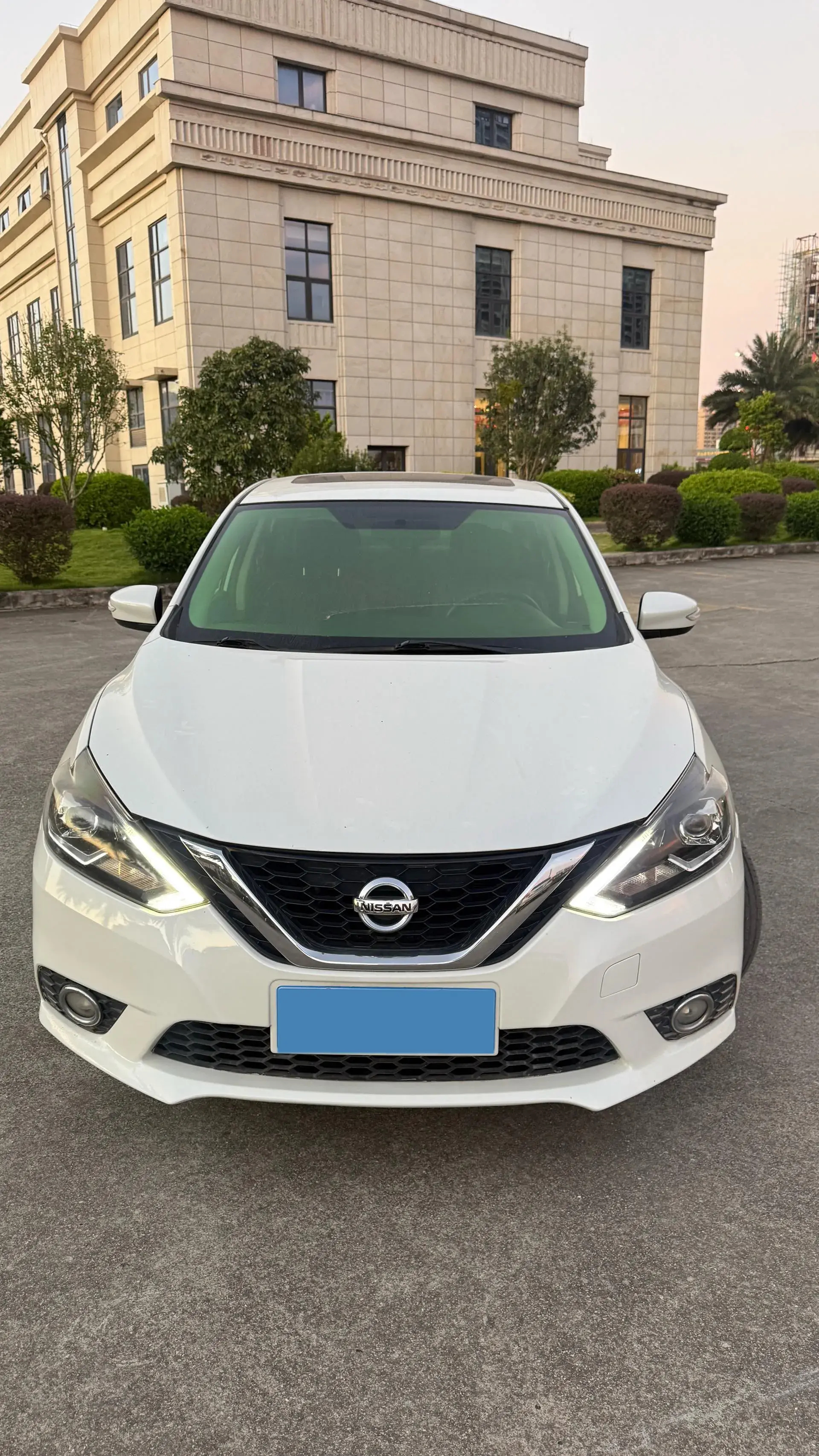 2021 NISSAN SYLPHY thumbnail 2