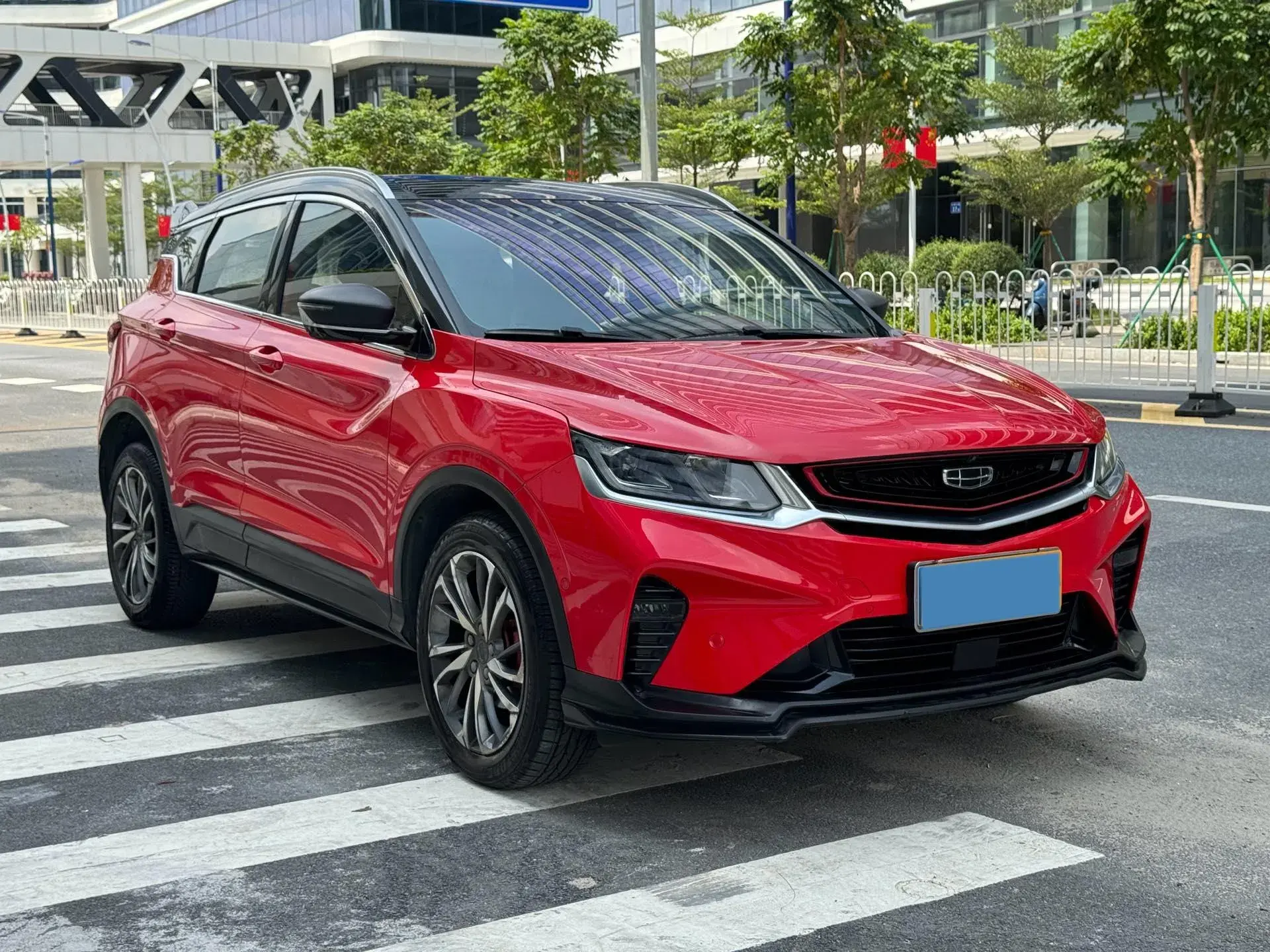2019 GEELY COOLRAY thumbnail 3