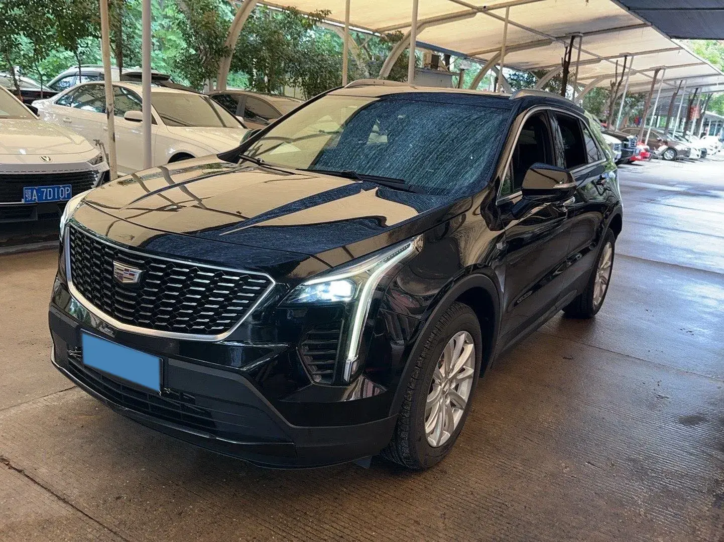 2021 CADILLAC XT4 view 1