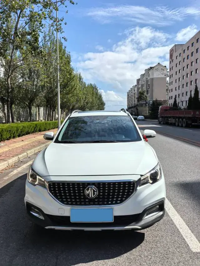 2018 MG ZS thumbnail 2