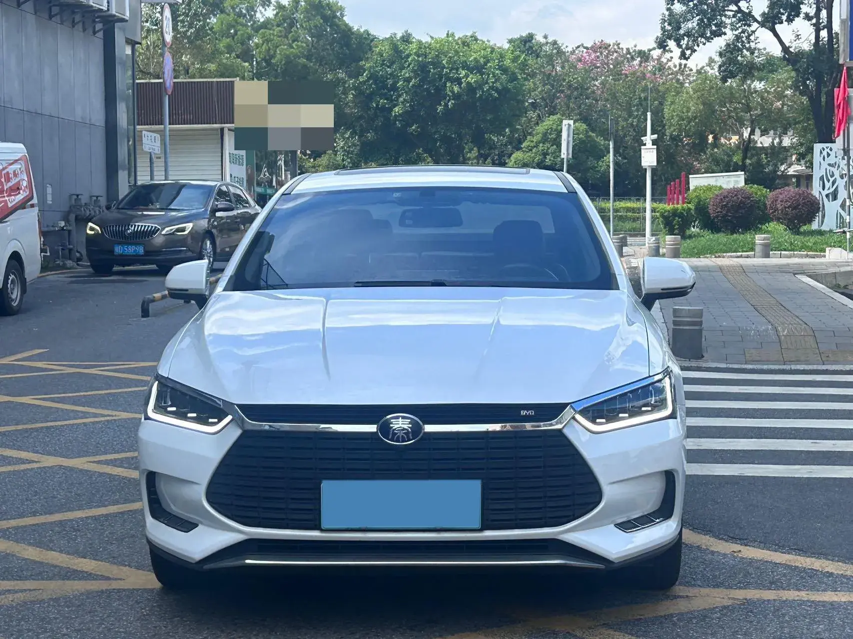 2019 BYD QIN thumbnail 2