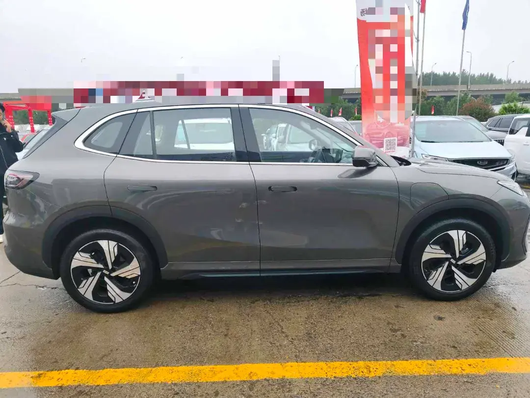 2024 GEELY GALAXY thumbnail 4