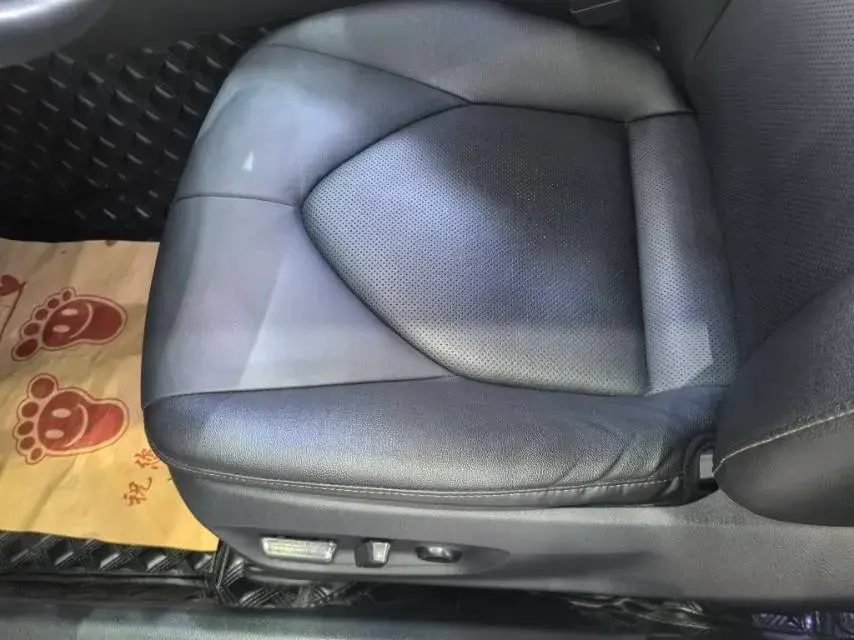 2021 TOYOTA CAMRY thumbnail 3