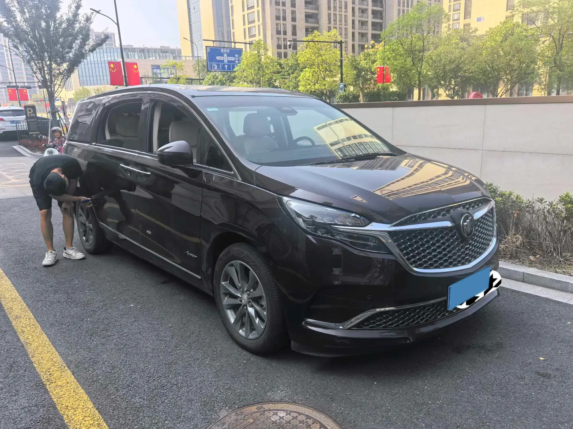 2020 BUICK GL8 thumbnail 3