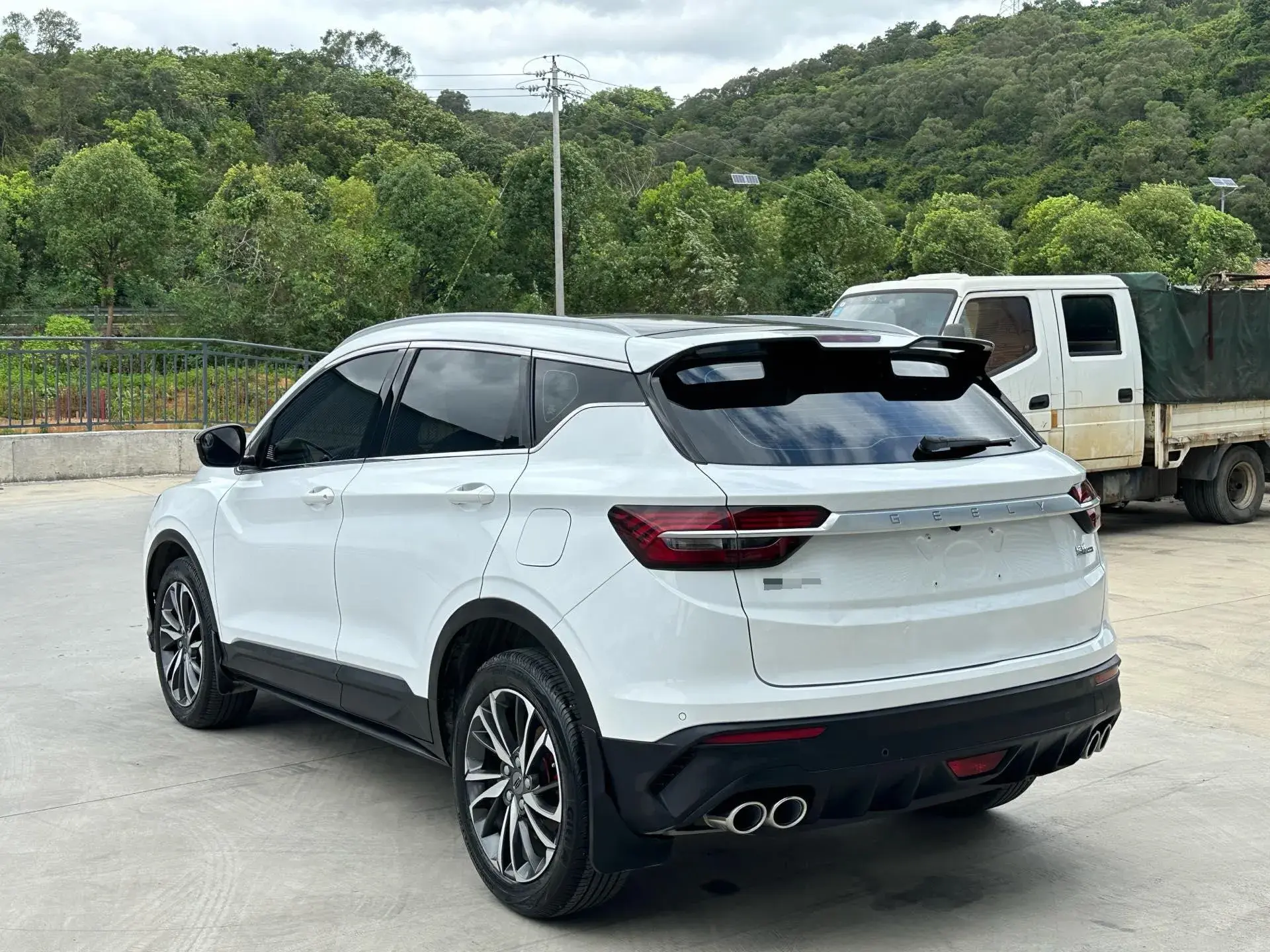 2020 GEELY COOLRAY thumbnail 4