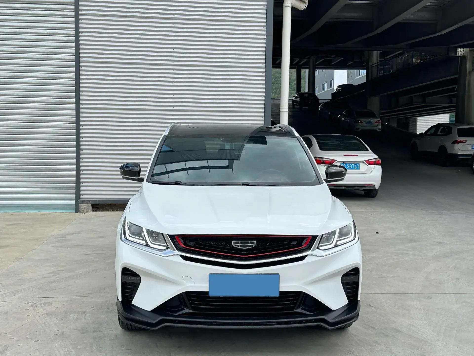 2020 GEELY COOLRAY thumbnail 2