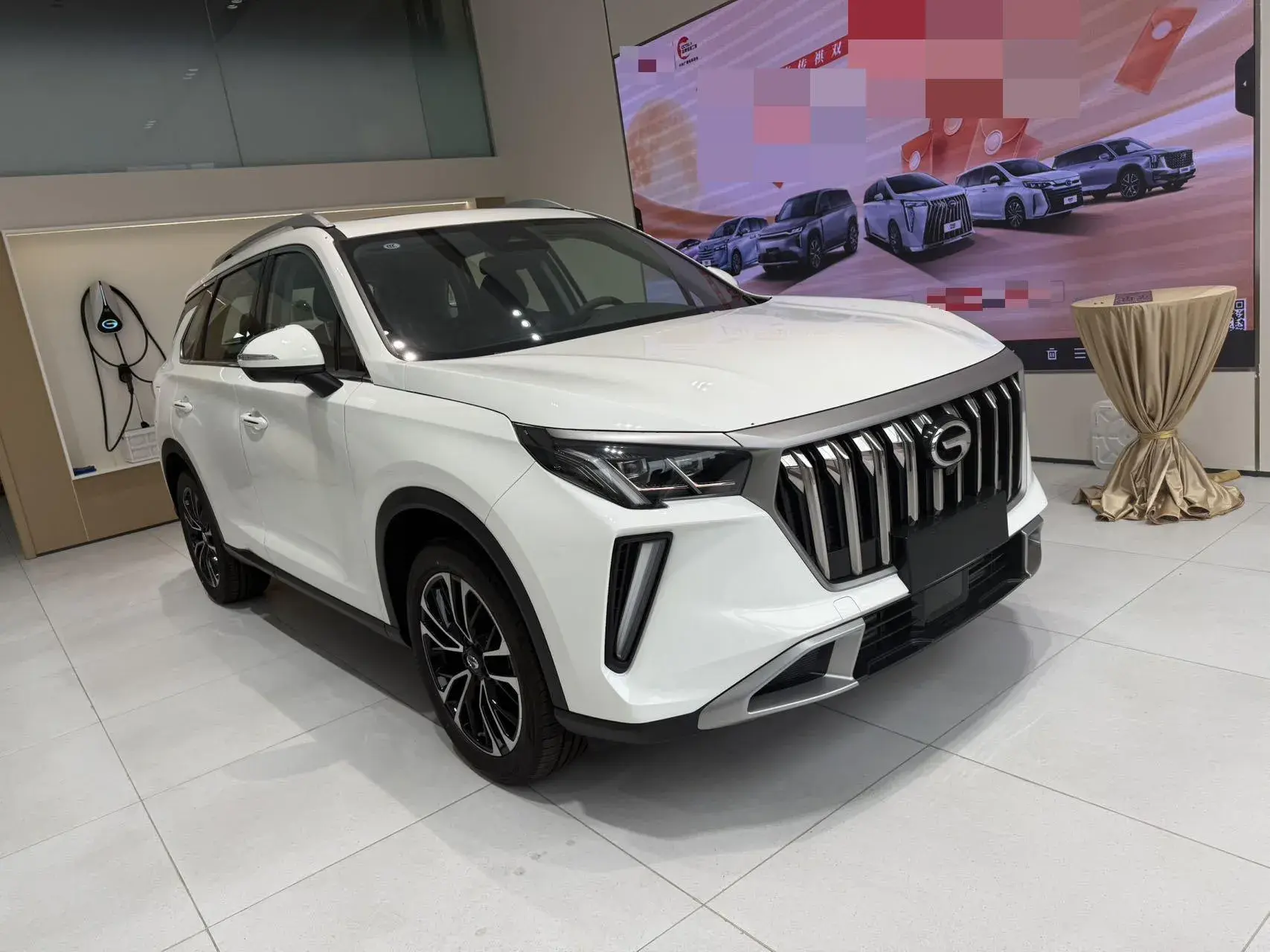 2023 GAC TRUMPCHI thumbnail 3