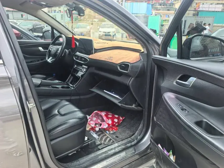 2021 HYUNDAI CUSTO thumbnail 3