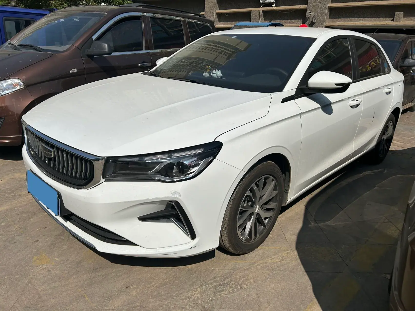 2022 GEELY EMGRAND view 1