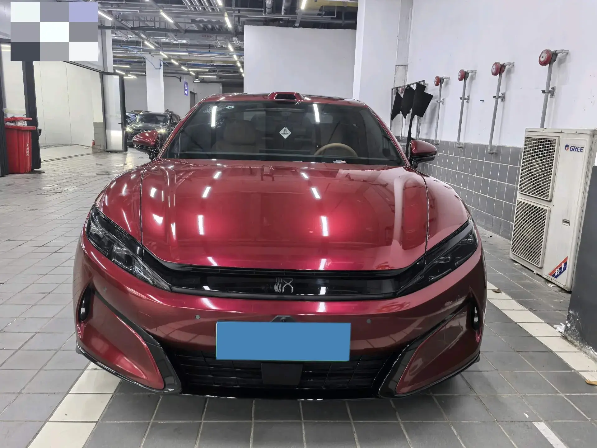 2025 BYD HANL thumbnail 2