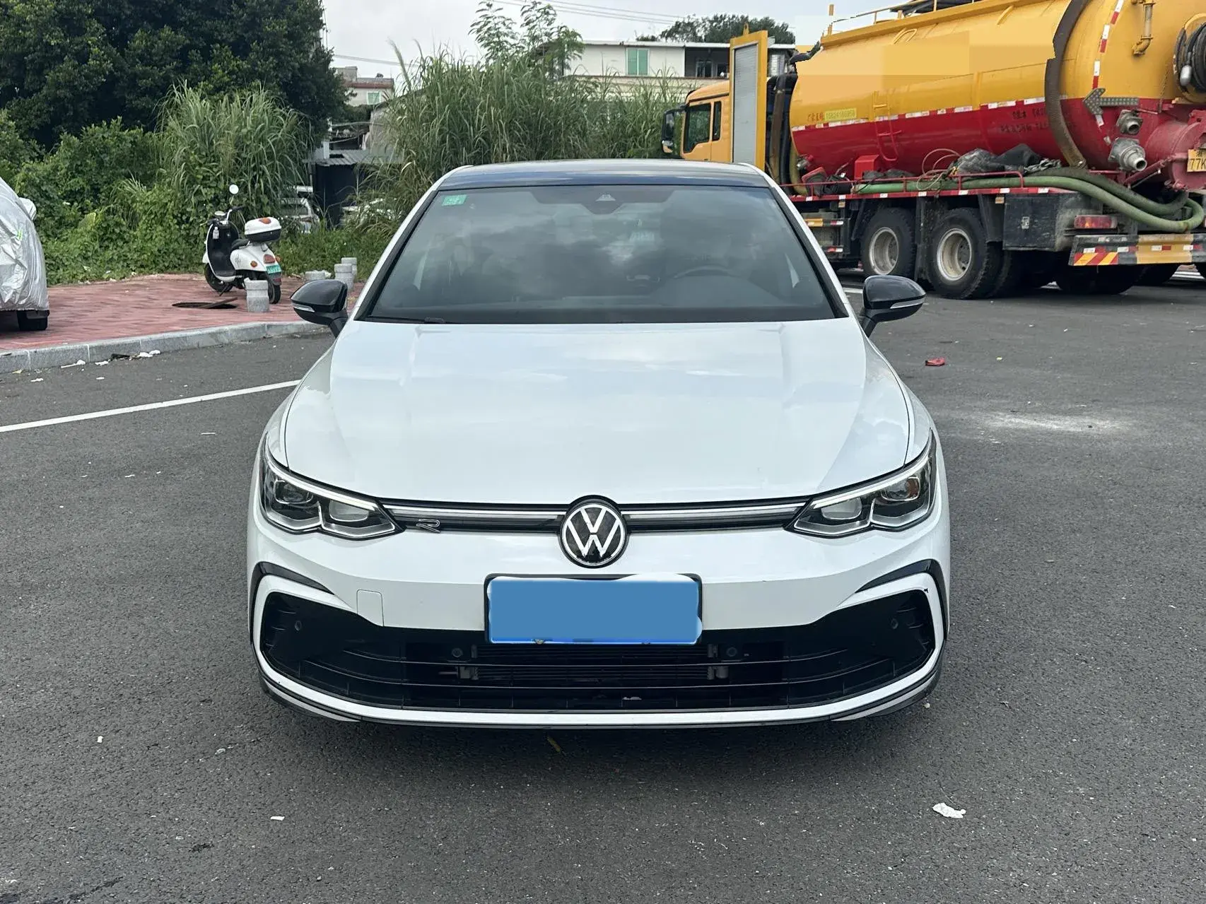 2021 VOLKSWAGEN GOLF thumbnail 2