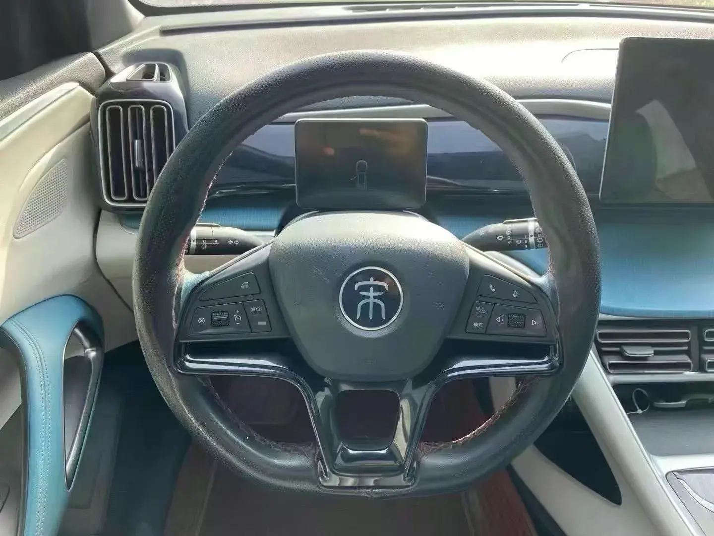 2021 BYD SONG thumbnail 4