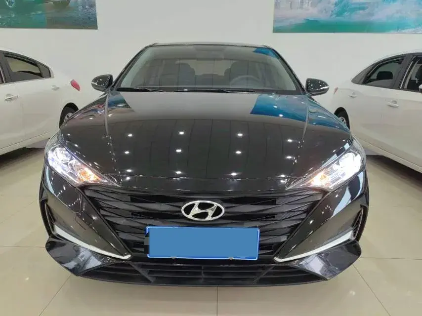2020 HYUNDAI VERNA thumbnail 2